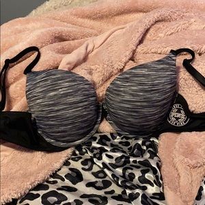 PINK victoria secret bra